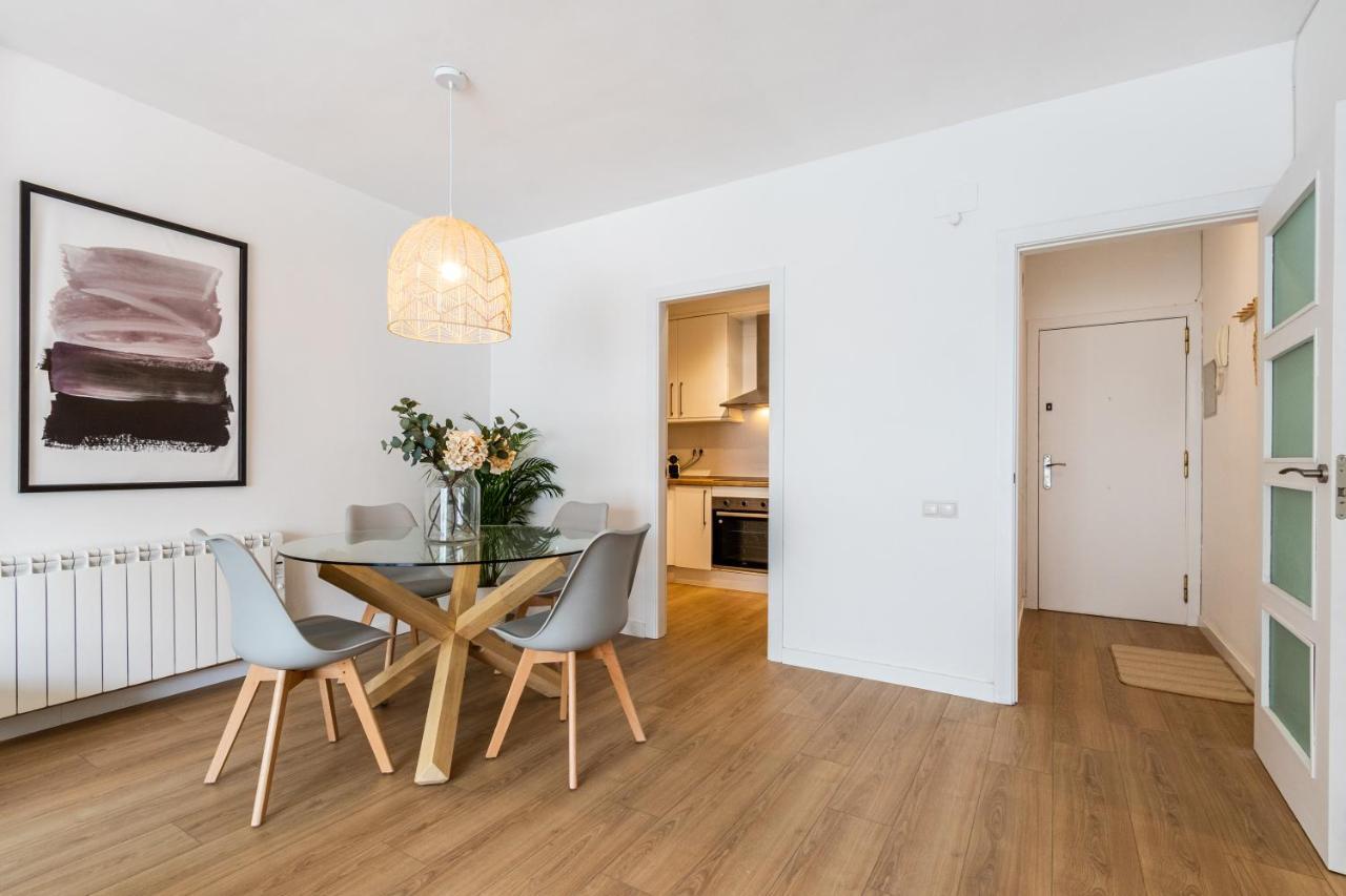 Exclusive Apartments Barcelona 4 Personas Torrella ตาราสซา ภายนอก รูปภาพ