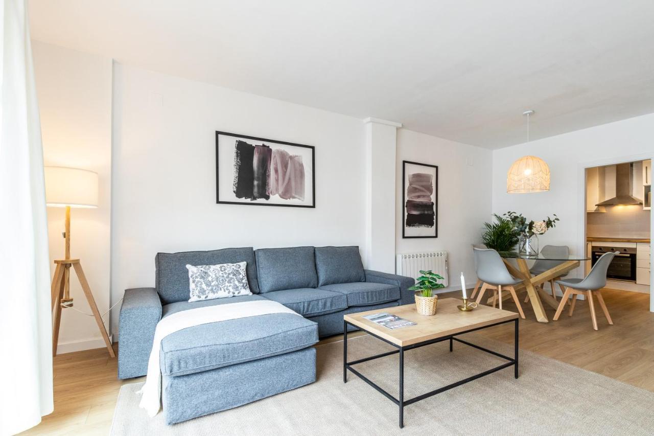Exclusive Apartments Barcelona 4 Personas Torrella ตาราสซา ภายนอก รูปภาพ
